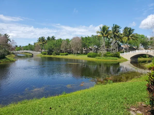15382 Queen Angel Way, Bonita Springs, FL 34135