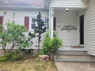 16 Stillwater Rd, Blairstown Twp., NJ 07825