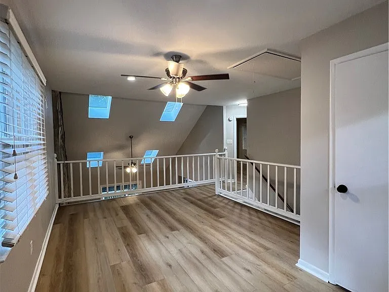1838 Ferncreek Pl — Photo 29