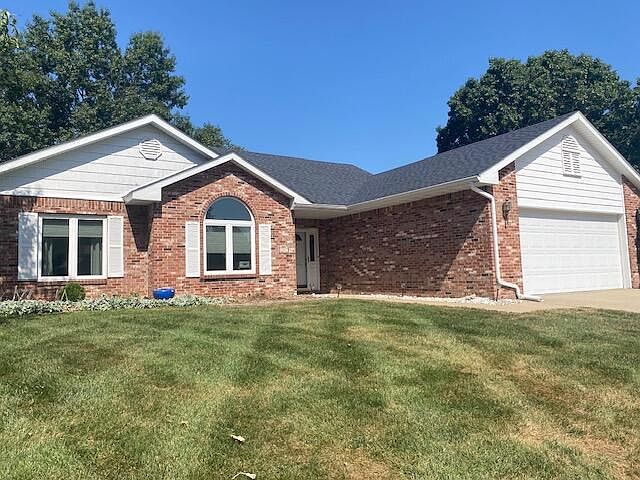 1st image of 1807 Bluff Pointe Dr