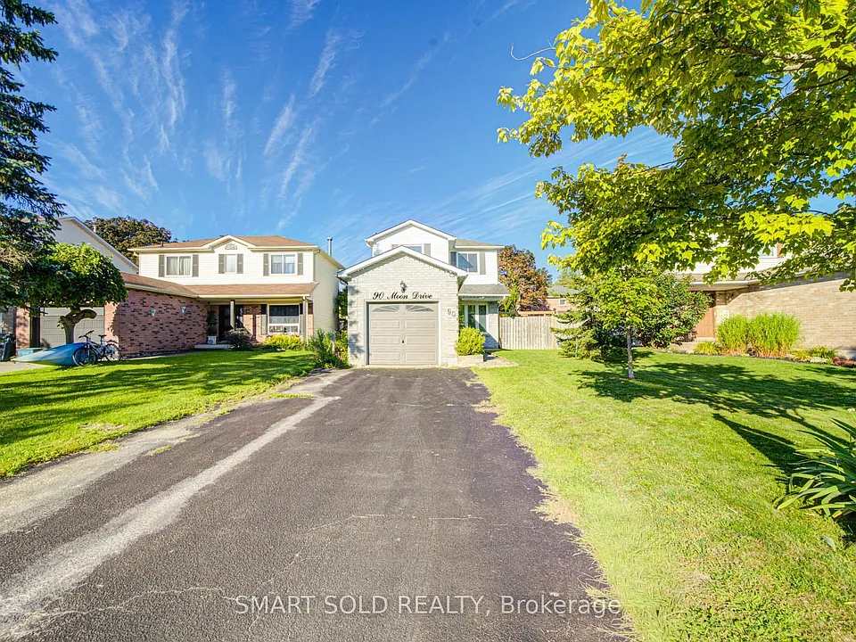 90 Moon Dr