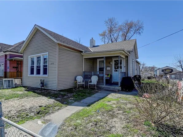 2212 S 12th St, Saint Joseph, MO 64503