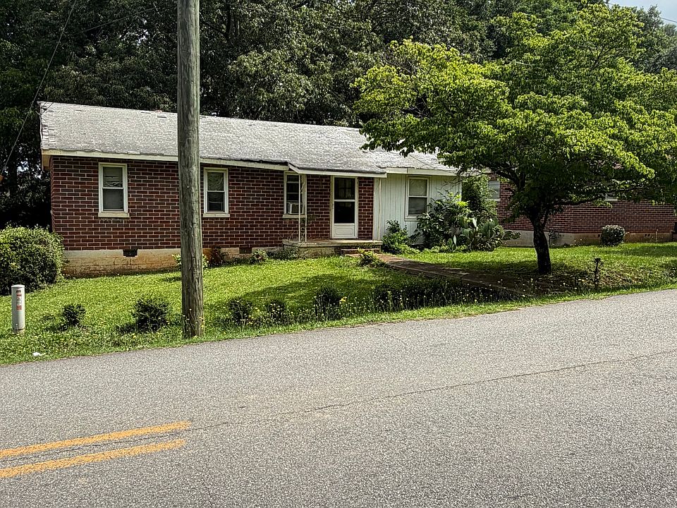 1st image of 217 Glenn St