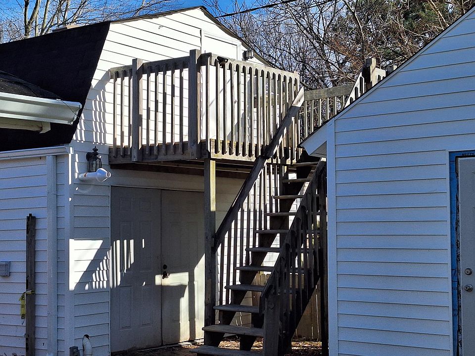 1st image of 5905 Old Ave #B