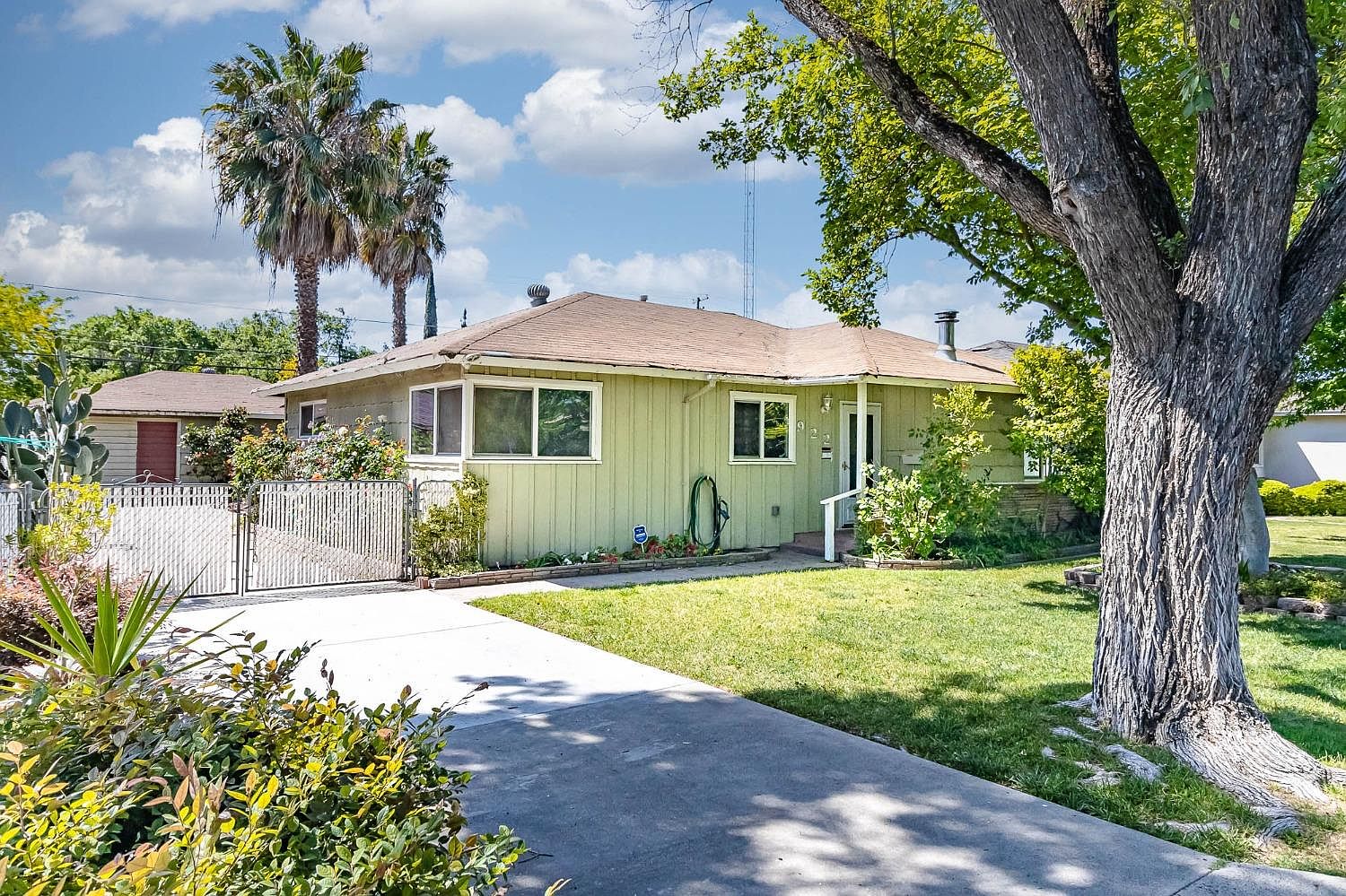 922 Burke Ave, Modesto, CA 95350 Zillow