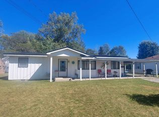 210 N Lake St, Oscoda, MI 48750