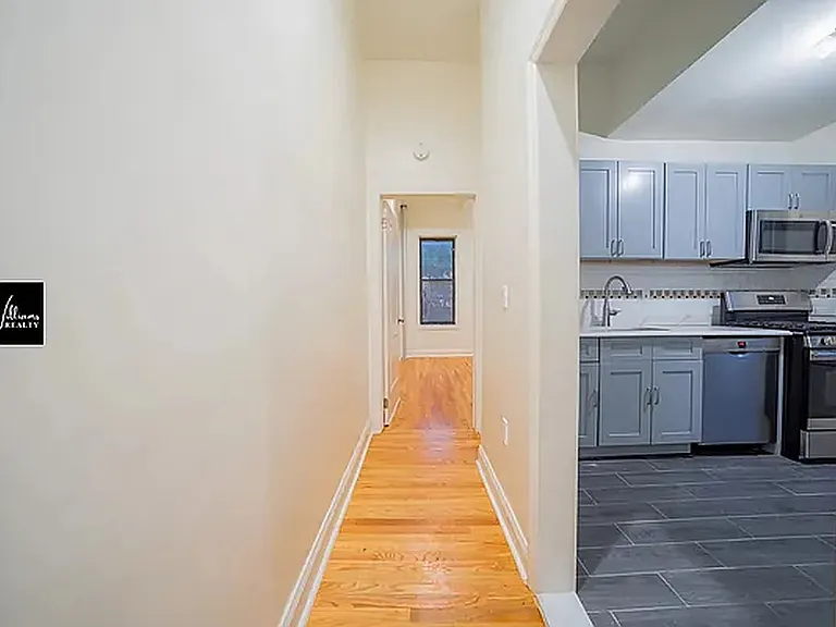 853 Putnam Ave #1 — Photo 17