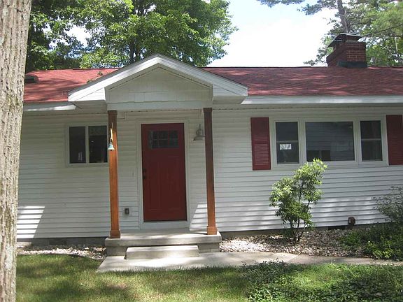 2nd image of 2778 Peterson Dr