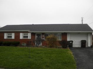 216 Keller Ct, Englewood, OH