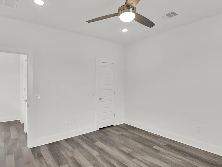 6325 Ponca St #B — Photo 23