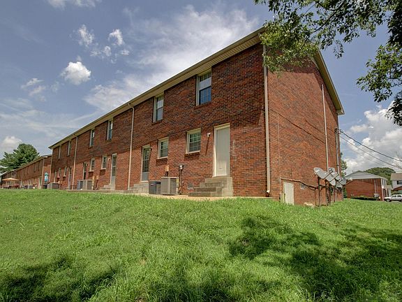 4th image of 814 Golfview Pl #B
