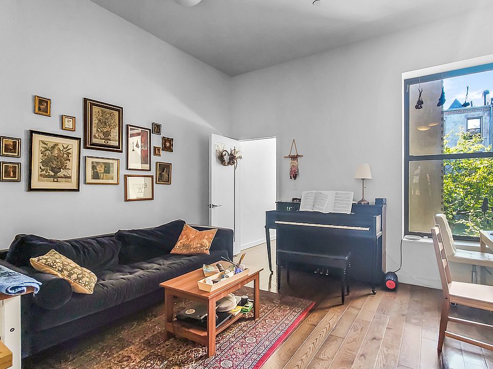 1st image of 286 W 137th St #2
