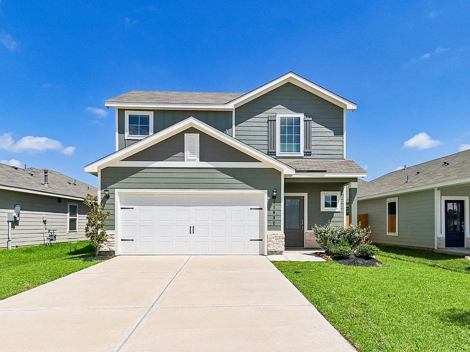 5910 Peony Pl