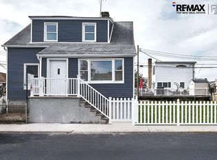 57 Dictum Ct, Brooklyn, NY
