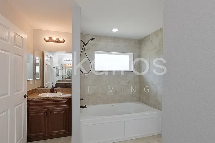 1 Malauka Radial Cir — Photo 17