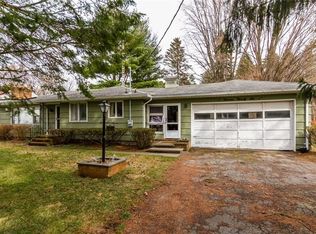 1196 Howard Rd, Rochester, NY 14624