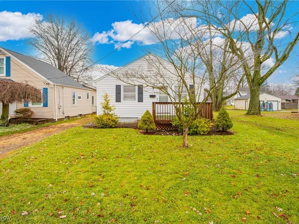222 Lennox Ave NW, Massillon, OH 44646