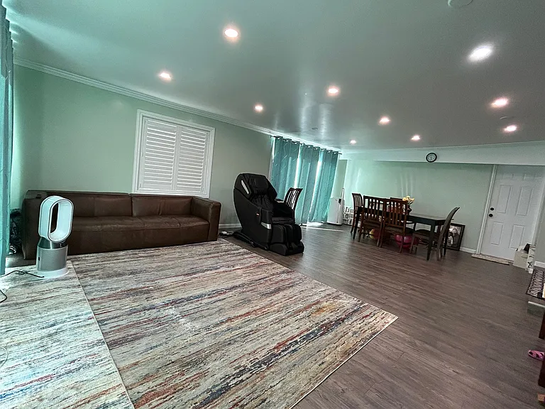 5259 Meridian Ave — Photo 20