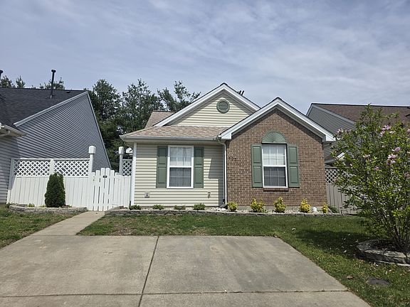 5th image of 922 Millcreek Dr