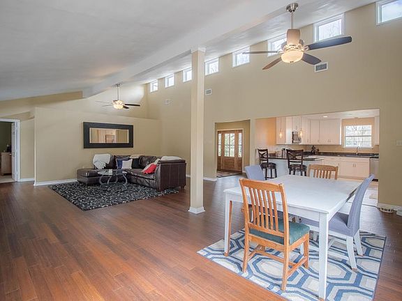 3rd image of 5111 Ashley Ln