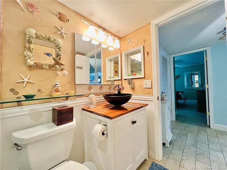 10044 S Ocean Dr #102 — Photo 79