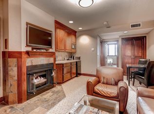 26 Avondale Lane Beaver Crk #305, Reedsburg, CO 53959