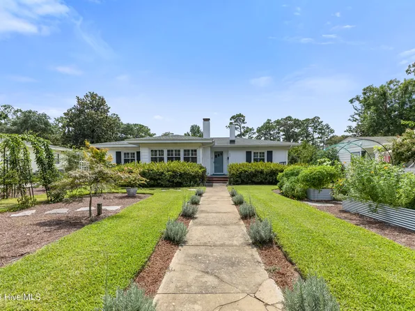 2302 Camellia Drive, Wilmington, NC 28403