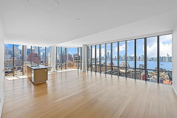 1st image of 565 Broome St APT N7b
