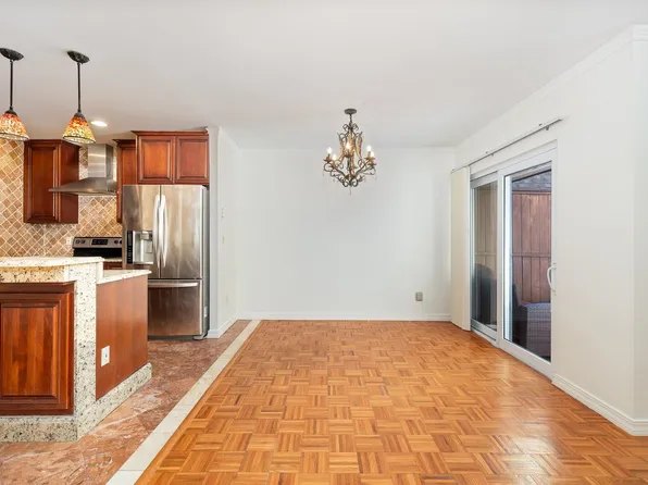 1111 River Road image 12 of 32