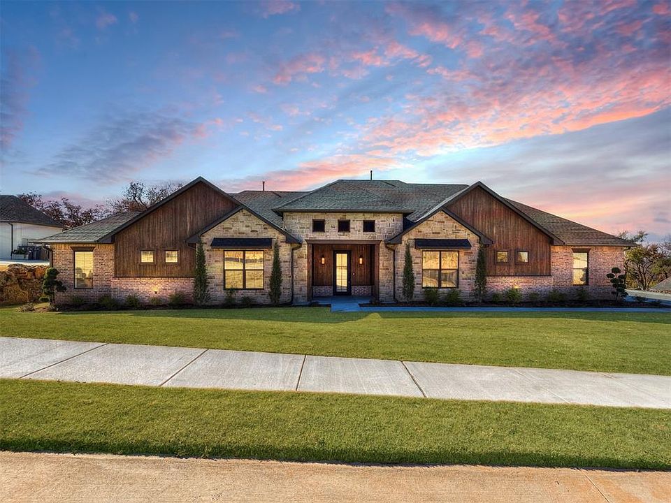 1st image of 9709 Quail Hollow Way