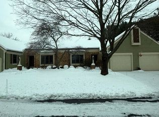 17652 Woodbridge Rd #2, Spring Lake, MI 49456