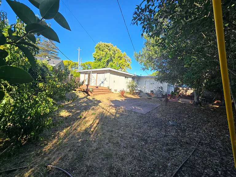 550 Del Mar Ave — Photo 14