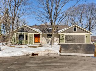 7081 Empire Ln N, Maple Grove, MN 55311