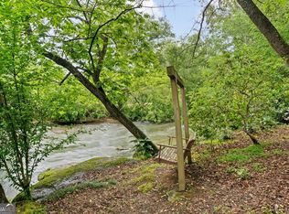 83 Licklog Rd, Ellijay, GA 30536