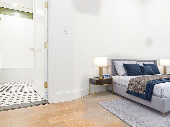 3rd image of 473 Park Pl APT 2C
