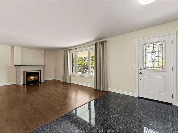 5th image of 338 Saint Simon St