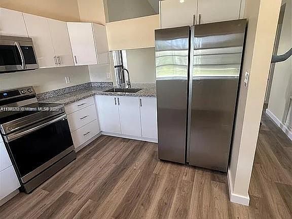 5th image of 3314 Carambola Cir S #2523