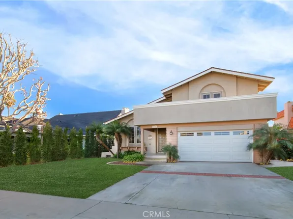 8142 Wadebridge Cir, Huntington Beach, CA 92646