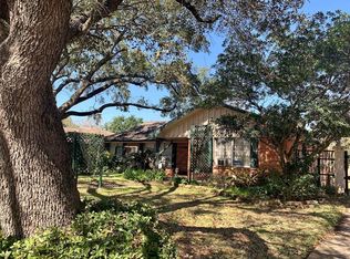 4422 Creekbend Dr, Houston, TX 77035