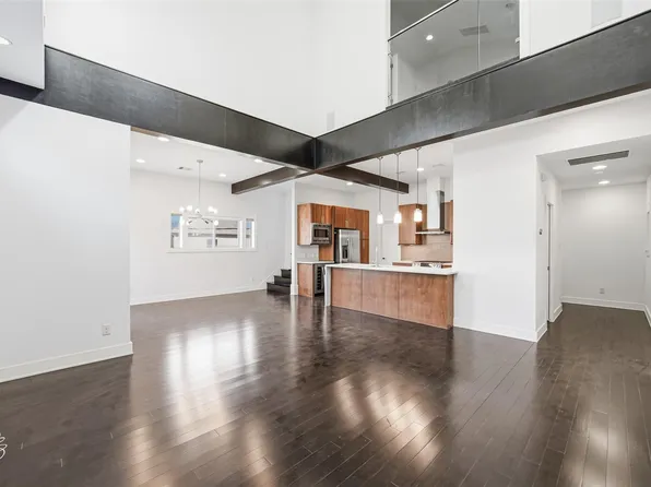 5905 Kiam St #B, Houston, TX 77007