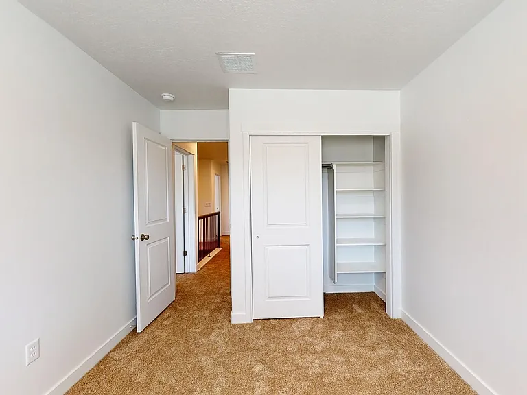 3374 W Sanctuary Ct — Photo 27