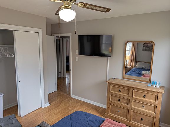 5th image of 3513 June St #1