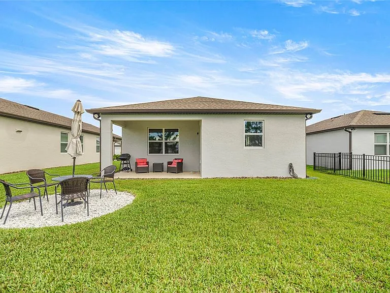9412 SW 53rd Pl — Photo 27