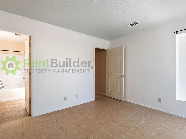 1864 Blackberry Rd NE — Photo 16