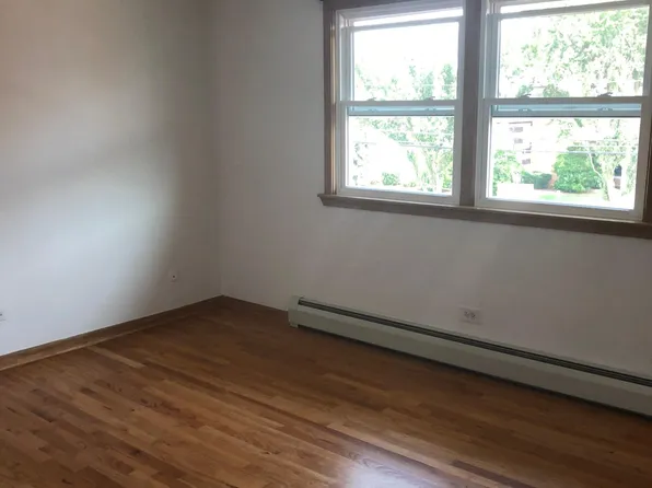 10106 Hartford Ct APT 3B, Schiller Park, IL 60176
