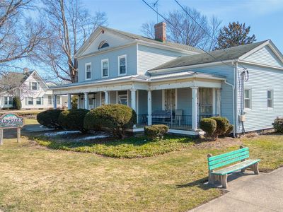209 E Main St, Girard, PA, 16417