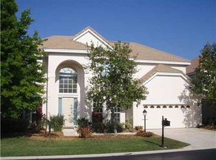 143 Oakwood Ln, Palm Beach Gardens, FL 33410