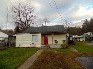 203 Bailey Hollow Rd, Princeton, WV 24740