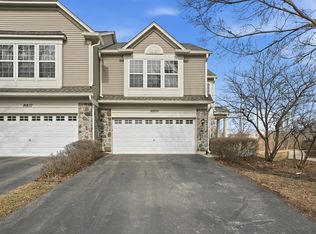 16839 S Ivy Ln, Lockport, IL 60441