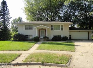 902 Timothy Ct, Normal, IL 61761